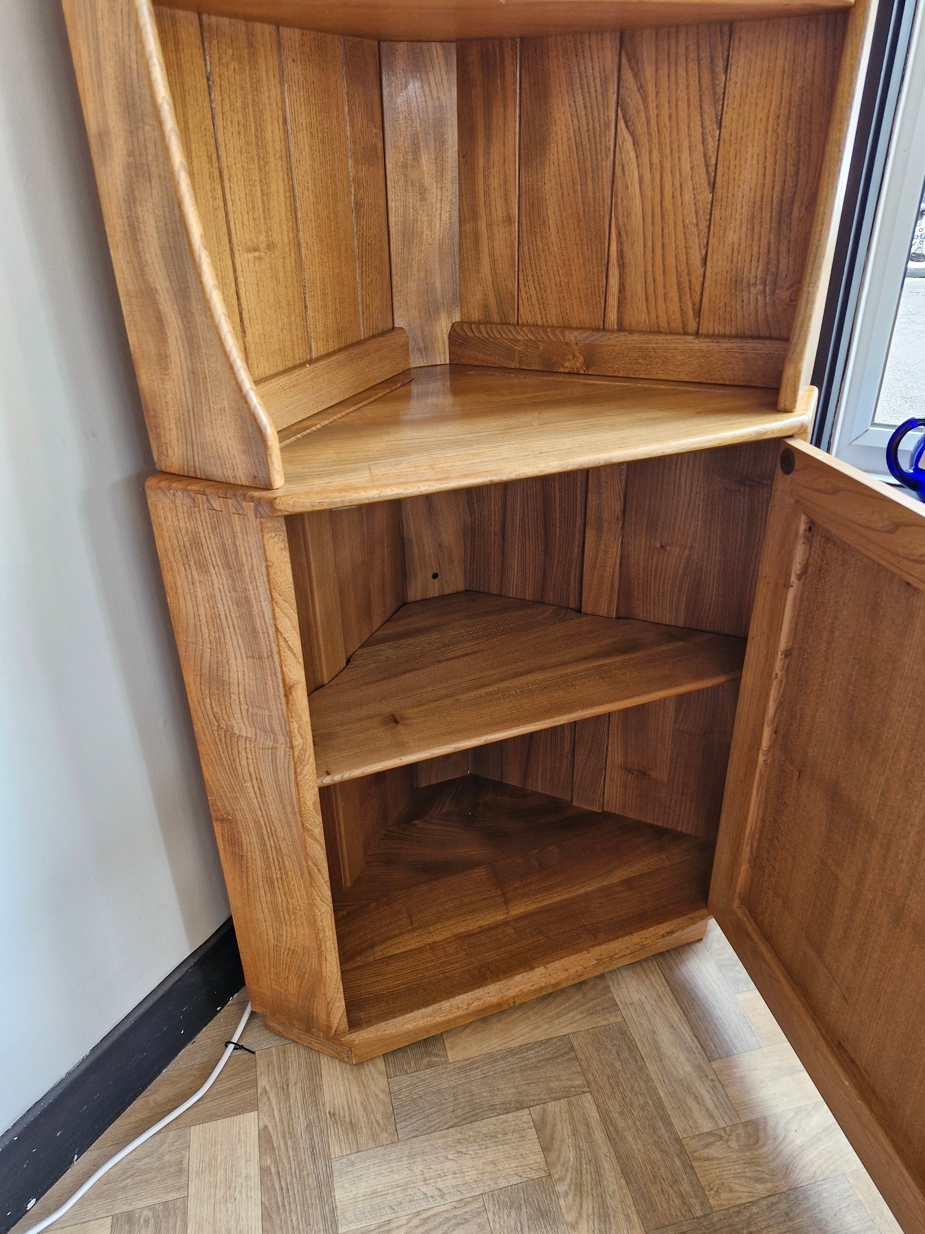 Ercol Corner Unit